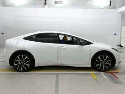 Toyota Prius PHV