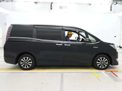 Toyota Esquire