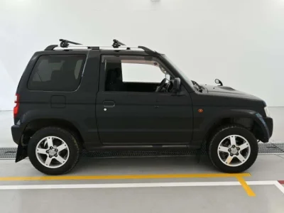 Nissan KIX