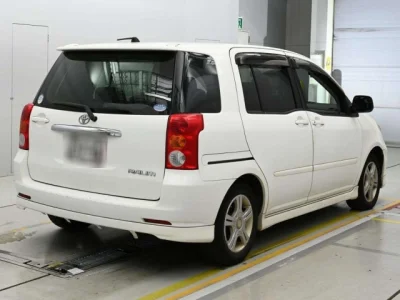 Toyota Raum