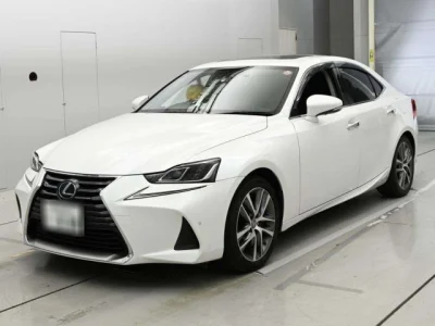 Lexus IS300h