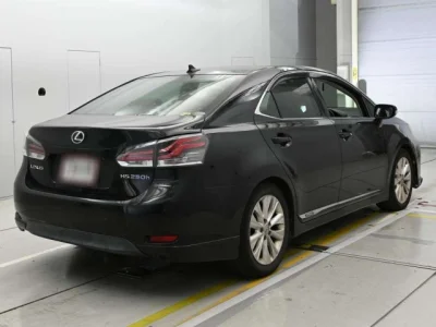 Lexus HS