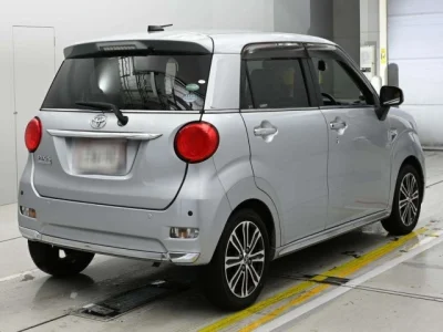 Toyota Pixis Joy