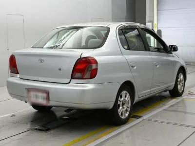 Toyota Platz