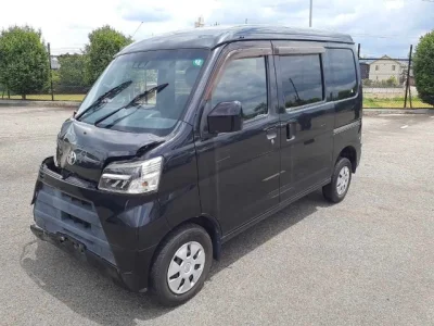 Toyota Pixis Van