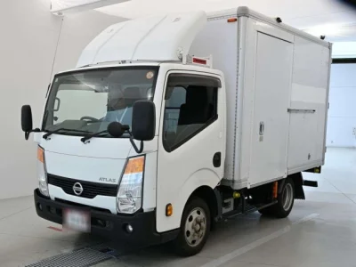 Nissan ATLAS