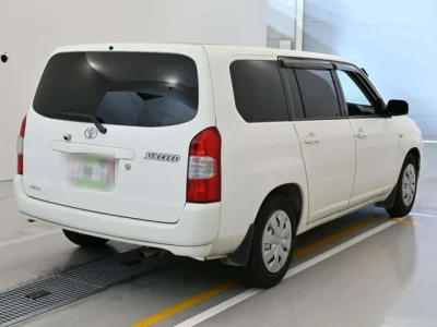 Toyota Succeed
