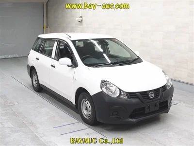 Nissan AD