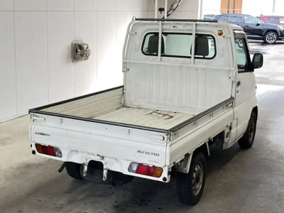 Mitsubishi MINICAB TRUCK