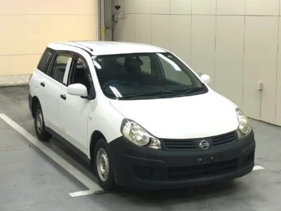 Nissan AD