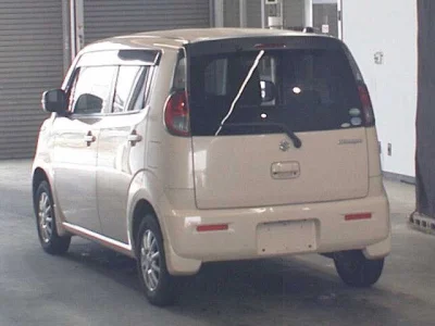 Suzuki MRWAGON
