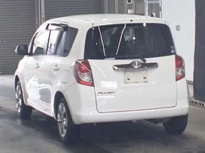 Toyota Ractis