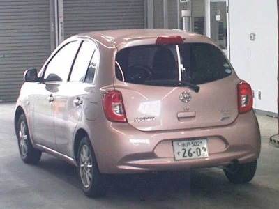 Nissan MARCH
