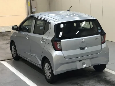 Daihatsu MIRA E S