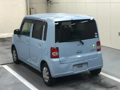 Daihatsu Move Conte