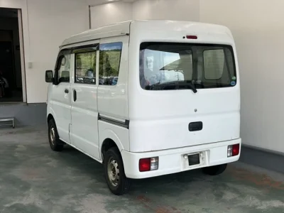 Mitsubishi MINICAB VAN