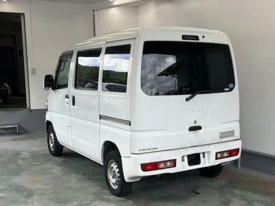 Mitsubishi MINICAB VAN