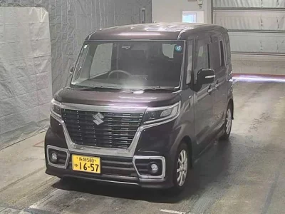 Suzuki Spacia