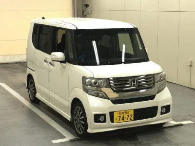 Honda N BOX