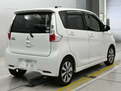 Mitsubishi EK CUSTOM
