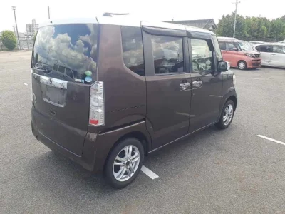 Honda N BOX