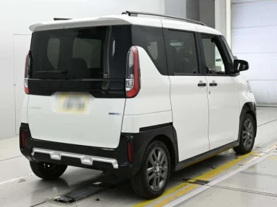 Mitsubishi Delica Mini