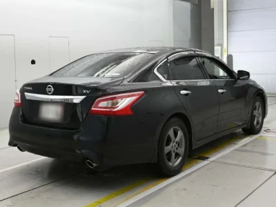 Nissan TEANA