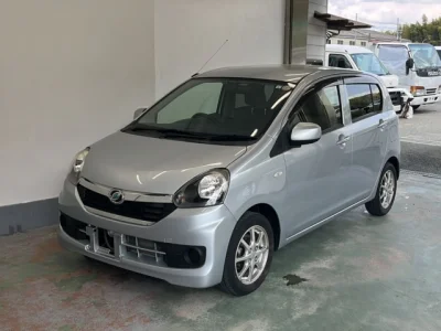 Daihatsu MIRA E S