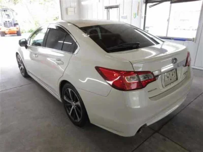 Subaru Legacy B4