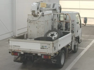 Isuzu ELF
