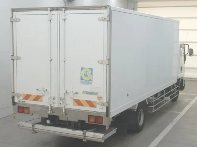 Isuzu FORWARD
