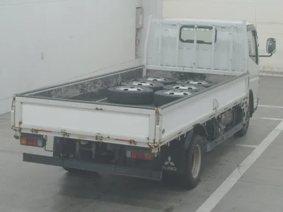 Mitsubishi Fuso Canter