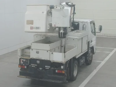 Mitsubishi Fuso Canter