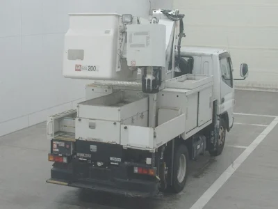 Mitsubishi Fuso Canter