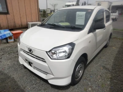 Daihatsu MIRA E S