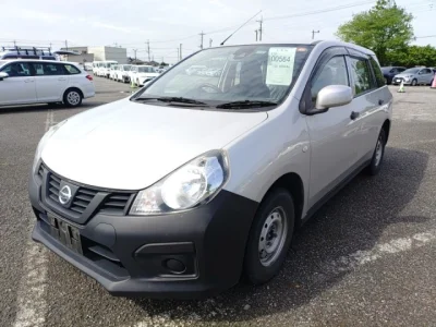 Nissan AD