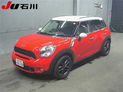 MINI Crossover