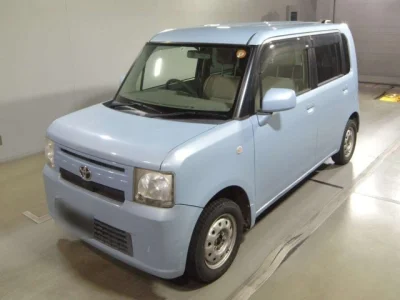 Toyota Pixis Space
