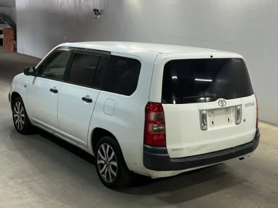 Toyota Succeed
