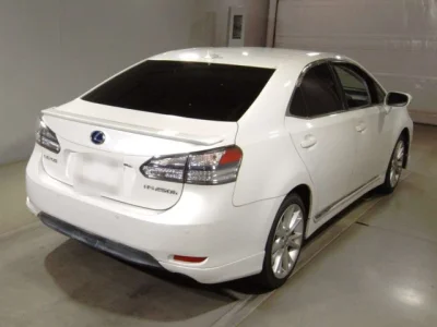 Lexus HS