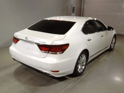 Lexus LS460L