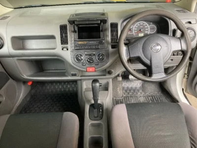 Nissan AD