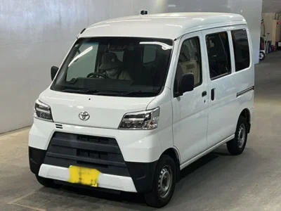 Toyota Pixis Van