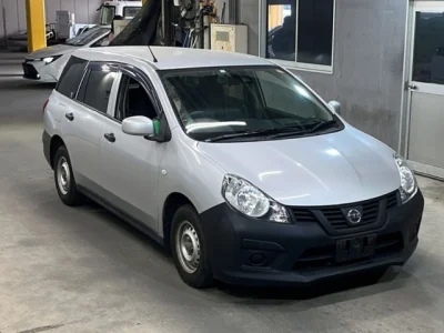 Nissan AD