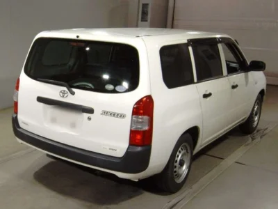 Toyota Succeed