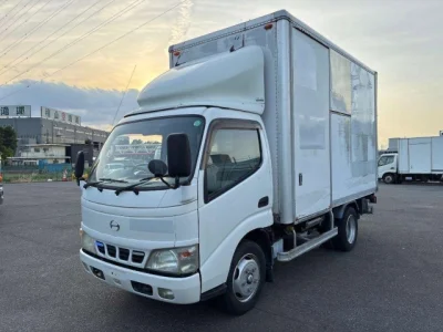 Hino Dutro