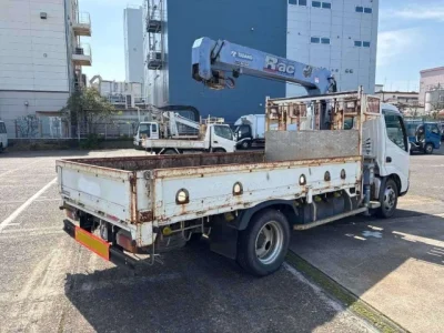 Hino Dutro