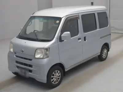 Toyota Pixis Van