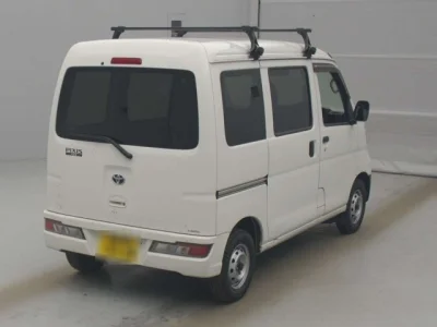 Toyota Pixis Van