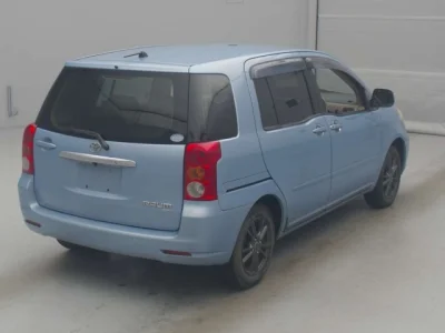 Toyota Raum
